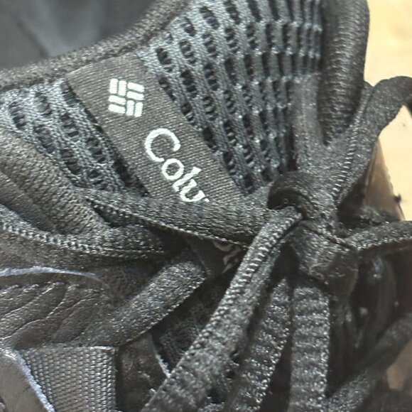 Columbia Mens Plateau Hiking Shoes \Black & Grey Waterproof Outdoor Sneakers 12 - Picture 11 of 14